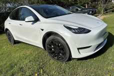 Tesla Model Y I