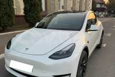 Tesla Model Y I