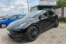 Tesla Model Y I