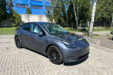 Tesla Model Y I