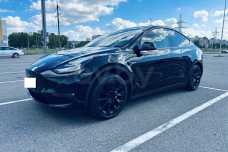 Tesla Model Y I