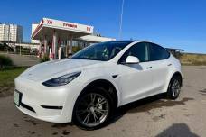 Tesla Model Y I