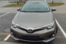 Toyota Auris II (E180)  Рестайлинг, 2017, пробег 105000 км