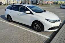 Toyota Auris II (E180)  Рестайлинг, 2017, пробег 224000 км