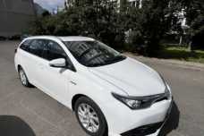 Toyota Auris II (E180)  Рестайлинг, 2018, пробег 235000 км