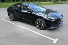 Toyota BZ3 , 2024, пробег 4100 км