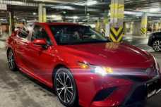 Toyota Camry XV70, 2018, пробег 100000 км