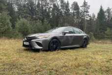 Toyota Camry XV70