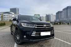 Toyota Highlander III (XU50)  Рестайлинг, 2018, пробег 160000 км
