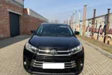 Toyota Highlander III (XU50)  Рестайлинг, 2019, пробег 127000 км