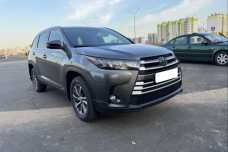 Toyota Highlander III (XU50)  Рестайлинг, 2019, пробег 69000 км
