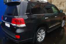 Toyota Land Cruiser J200  2-й рестайлинг, 2017, пробег 204000 км