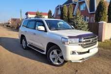 Toyota Land Cruiser J200  2-й рестайлинг, 2017, пробег 261000 км
