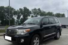 Toyota Land Cruiser J200  Рестайлинг, 2012, пробег 290000 км