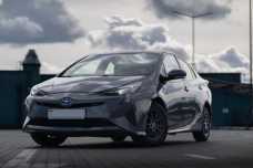 Toyota Prius IV (XW50), 2018, пробег 128000 км