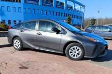 Toyota Prius IV (XW50)  Рестайлинг, 2019, пробег 75000 км