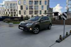 Toyota RAV4 IV (XA40), 2013, пробег 223000 км