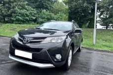 Toyota RAV4 IV (XA40), 2015, пробег 253000 км