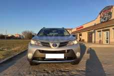 Toyota RAV4 IV (XA40)