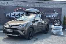 Toyota RAV4 IV (XA40)  Рестайлинг, 2016, пробег 110000 км