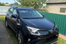 Toyota RAV4 IV (XA40)  Рестайлинг, 2016, пробег 180000 км