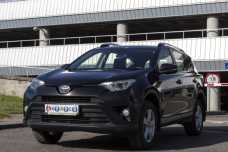 Toyota RAV4 IV (XA40)  Рестайлинг, 2016, пробег 198200 км