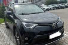 Toyota RAV4 IV (XA40)  Рестайлинг, 2017, пробег 180000 км