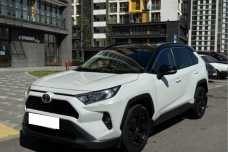 Toyota RAV4 V (XA50), 2021, пробег 75200 км
