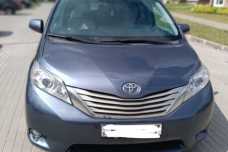 Toyota Sienna III (XL30)  Рестайлинг, 2016, пробег 235000 км