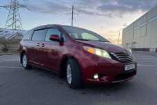 Toyota Sienna III (XL30) Рестайлинг