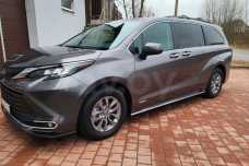 Toyota Sienna IV (XL40)