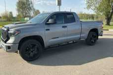 Toyota Tundra II  2-й рестайлинг, 2021, пробег 77248 км
