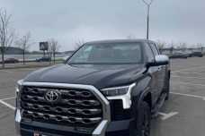 Toyota Tundra III, 2022, пробег 20000 км
