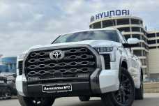 Toyota Tundra III, 2022, пробег 35000 км