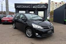 Toyota Verso I Рестайлинг