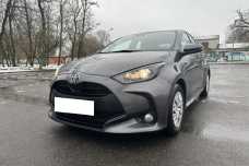 Toyota Yaris IV (XP210), 2021, пробег 110000 км