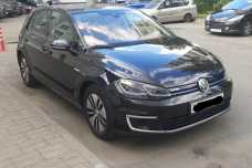 Volkswagen e-Golf VII  Рестайлинг, 2017, пробег 160000 км