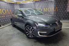 Volkswagen e-Golf VII  Рестайлинг, 2018, пробег 50900 км