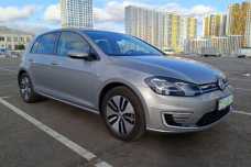 Volkswagen e-Golf VII  Рестайлинг, 2019, пробег 160000 км