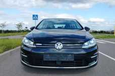 Volkswagen e-Golf VII  Рестайлинг, 2020, пробег 50000 км