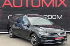 Volkswagen Golf VII  Рестайлинг, 2018, пробег 241336 км