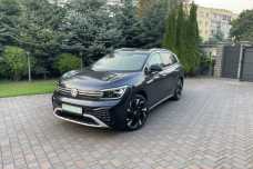 Volkswagen ID.6 , 2023, пробег 28000 км