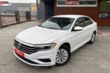 Volkswagen Jetta VII