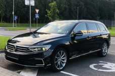 Volkswagen Passat B8  Рестайлинг, 2020, пробег 142872 км
