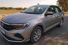 Volkswagen Polo Sedan II, 2020, пробег 68000 км