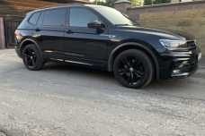 Volkswagen Tiguan Allspace II, 2020, пробег 117000 км