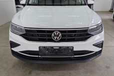 Volkswagen Tiguan II Рестайлинг, 2020, пробег 125000 км