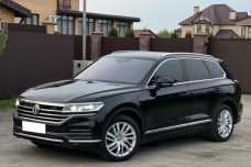 Volkswagen Touareg III, 2018, пробег 170000 км