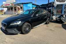 Volvo V40 II  Рестайлинг, 2018, пробег 150000 км