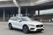 Volvo V60 Cross Country II, 2021, пробег 65000 км